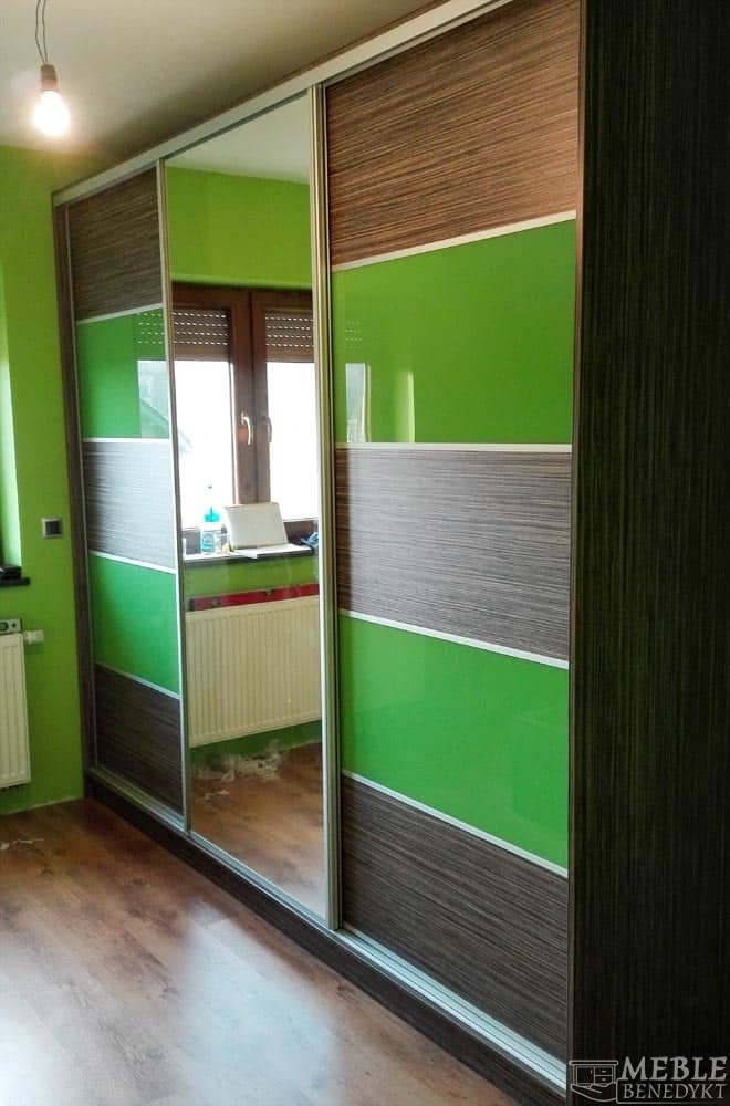Szafa z lustrem