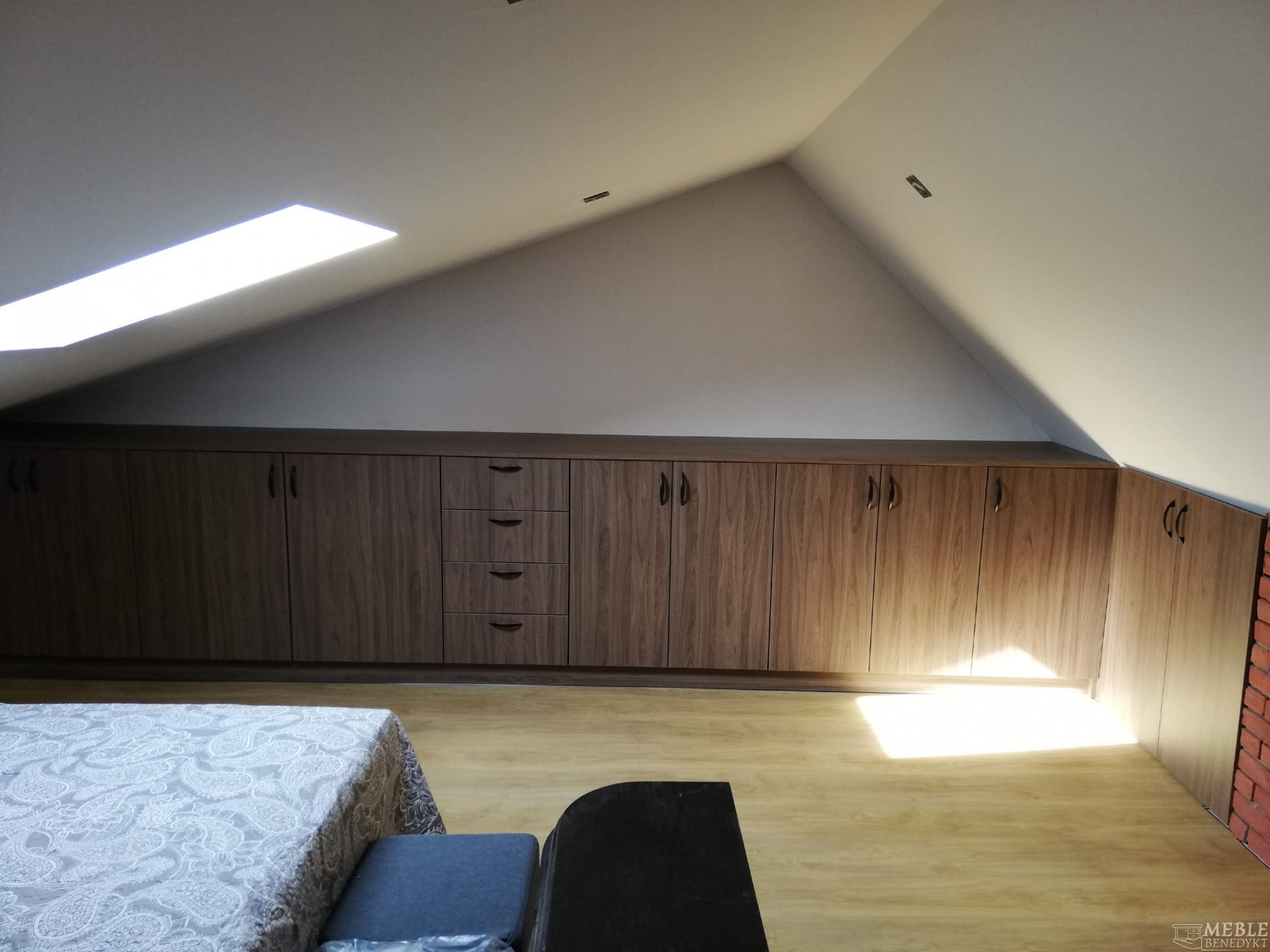 10-zabudowa-poddasza-skosy